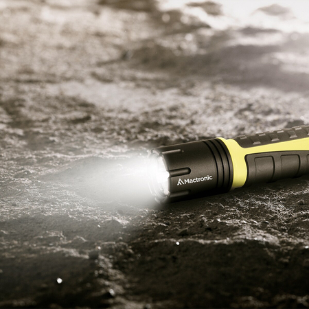 Latarka ręczna Mactronic Dura Light 920