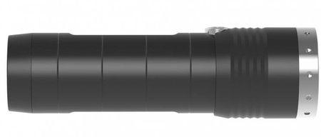 Latarka Ledlenser MT6