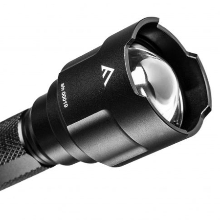 Latarka ręczna, Mactronic NIGHT HUNTER 02 (bateryjna)